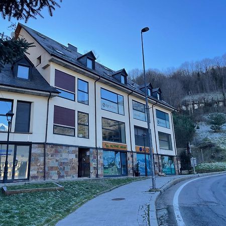 Apartamento Tranquilo Vielha Centro Con Parking Gratuito Exterior photo